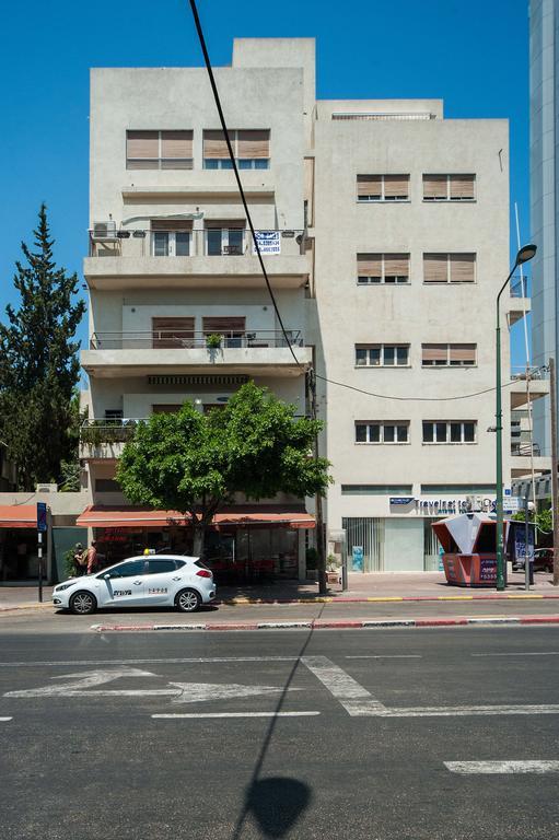 Charming 2Bd Apt W/ Balcony By Sea N' Rent Tel Aviv Værelse billede
