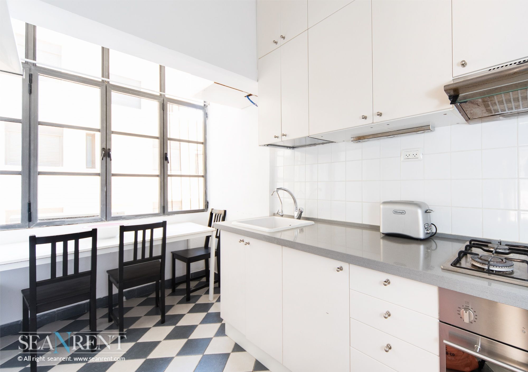 Charming 2Bd Apt W/ Balcony By Sea N' Rent Tel Aviv Eksteriør billede